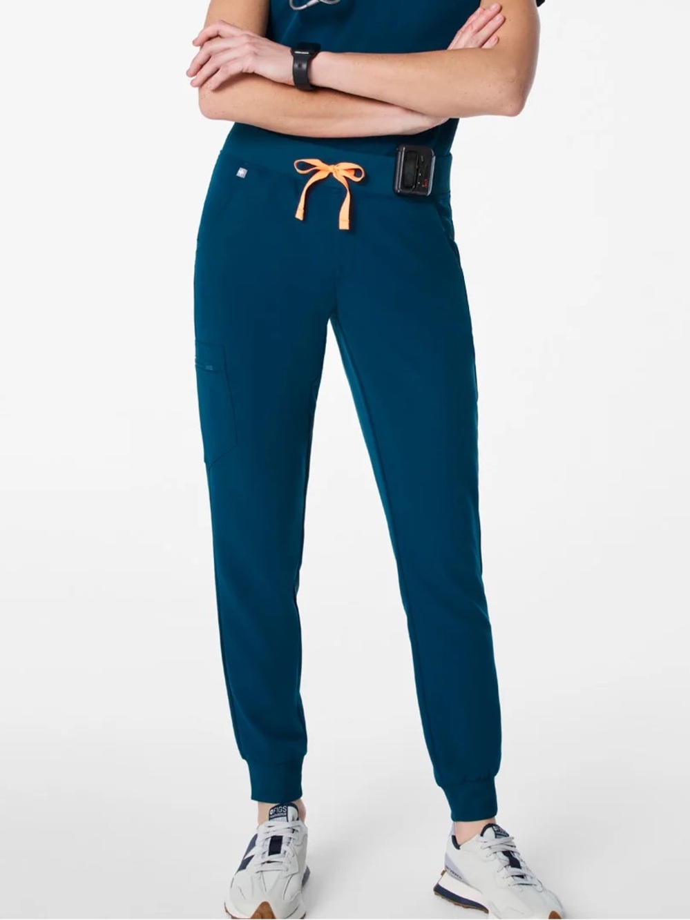Fig Zamora Jogger Scrub Pants with Orange Drawstring Women’s Medium Deep Reef